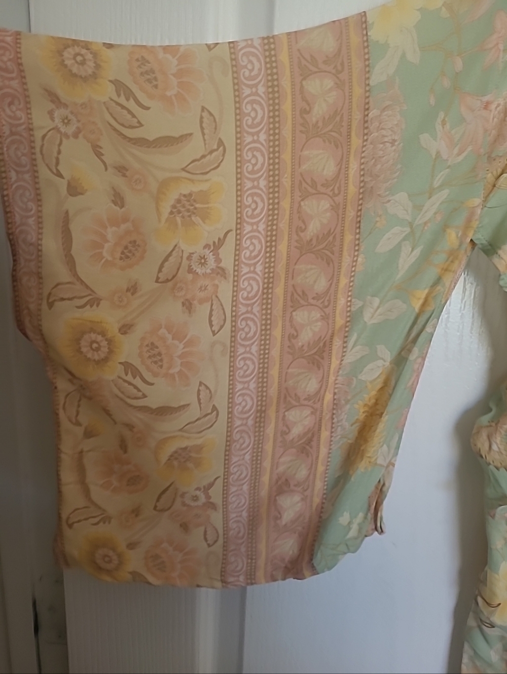 Spell Butterfly Robe; Size: S/M - Picture 2 of 12